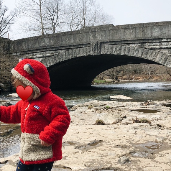 Kids Patagonia Teddy Jacket - Picture 5 of 5